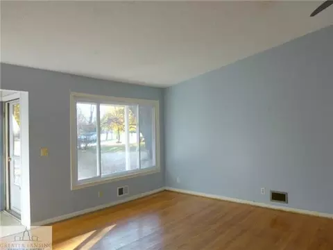 2260 Tecumseh River Rd, Lansing, MI 48906 photo 8