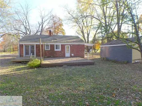 2260 Tecumseh River Rd, Lansing, MI 48906 photo 16
