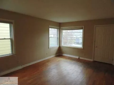 644 Kendon Dr, Lansing, MI 48910 photo 9