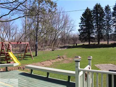 12115 M-52, Perry, MI 48872 photo 10