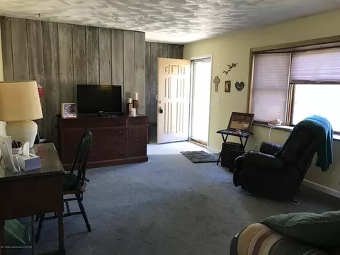 891 Fields Rd, Dansville, MI 48819 photo 5