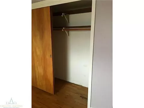 826 Maycroft Rd, Lansing, MI 48917 photo 11
