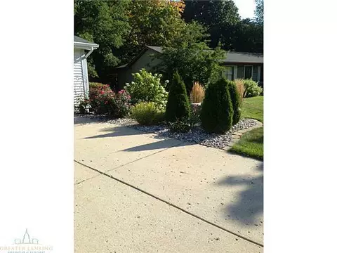 1069 Brookside, Grand Ledge, MI 48837 photo 24