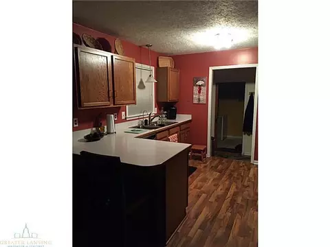 1069 Brookside, Grand Ledge, MI 48837 photo 8