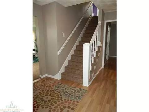802 Andover, Dewitt, MI 48820 photo 4