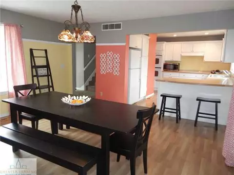 802 Andover, Dewitt, MI 48820 photo 9