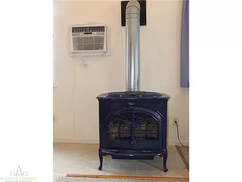 951 State, Harrison, MI 48625 photo 15