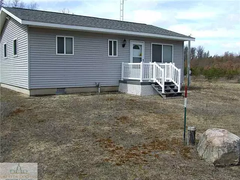 951 State, Harrison, MI 48625 photo 2