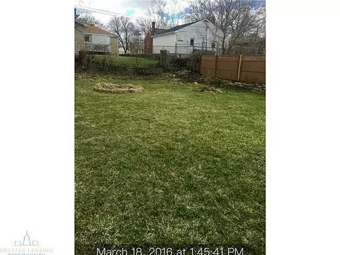 938 Pendleton Dr, Lansing, MI 48917 photo 10