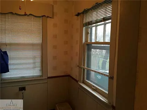 421 Huron, Lansing, MI 48915 photo 14