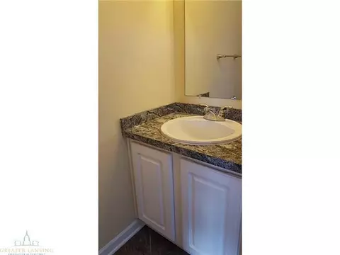 6720 Thunder Ln, Lansing, MI 48906 photo 14