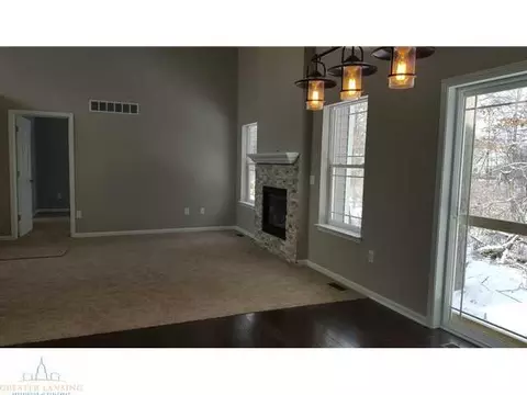 6720 Thunder Ln, Lansing, MI 48906 photo 3
