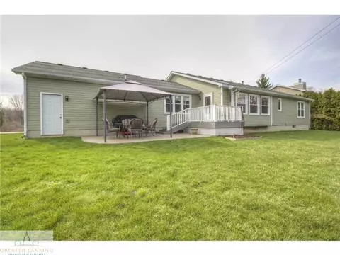 2444 Pine Tree Rd, Holt, MI 48842 photo 11