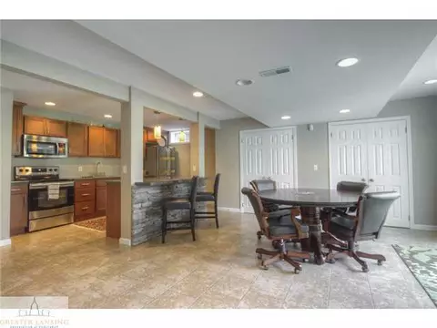 3192 Trisha Cir, Dewitt, MI 48820 photo 5