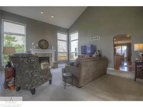3192 Trisha Cir, Dewitt, MI 48820 photo 2