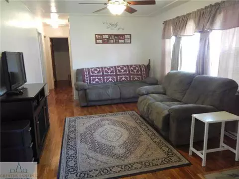 6409 Cooper Rd, Lansing, MI 48911 photo 3