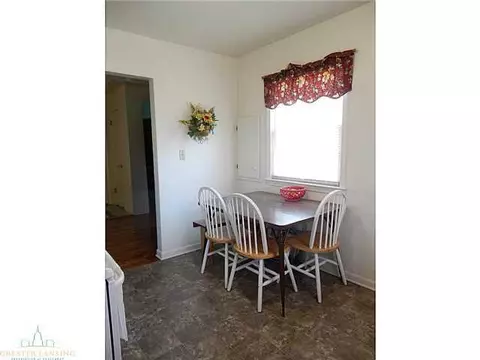 6409 Cooper Rd, Lansing, MI 48911 photo 7