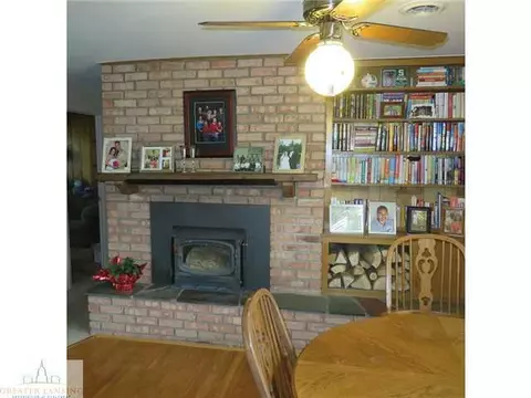 2441 Pine Tree Dr, Holt, MI 48842 photo 3