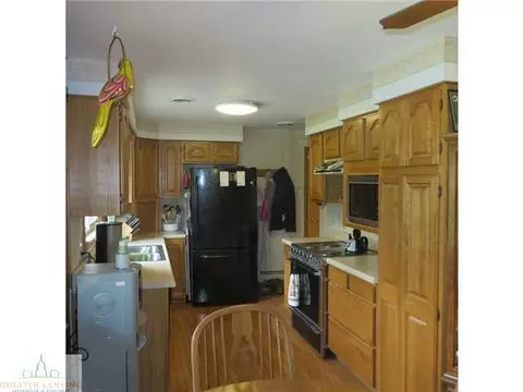 2441 Pine Tree Dr, Holt, MI 48842 photo 4