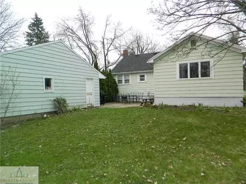 221 E Willow St, Perry, MI 48872 photo 24