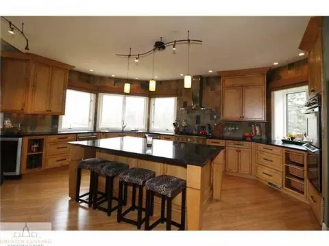 1100 Trails End, Okemos, MI 48864 photo 3