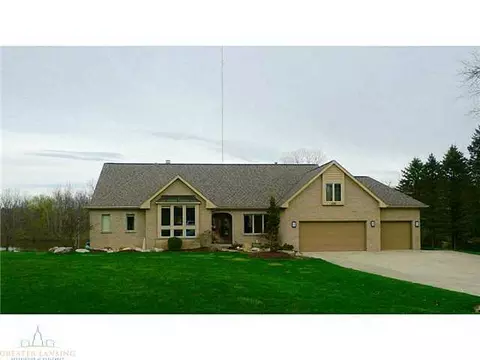 1100 Trails End, Okemos, MI 48864 photo 1
