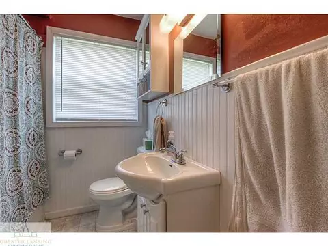 2103 Dillingham Ave, Lansing, MI 48906 photo 6