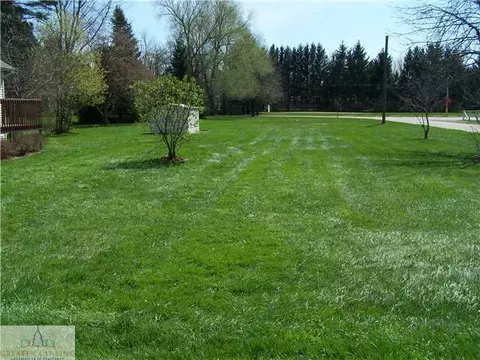 219 Logan, Sunfield, MI 48890 photo 4