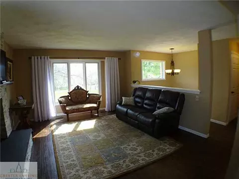 308 Riverview Dr, Dewitt, MI 48820 photo 4
