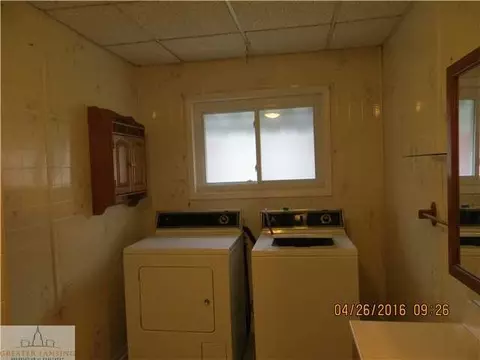406 E State St, Saint Johns, MI 48879 photo 12