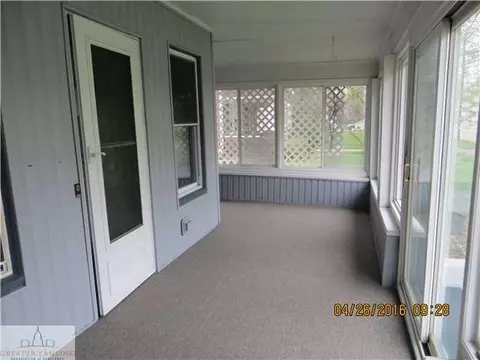 406 E State St, Saint Johns, MI 48879 photo 13