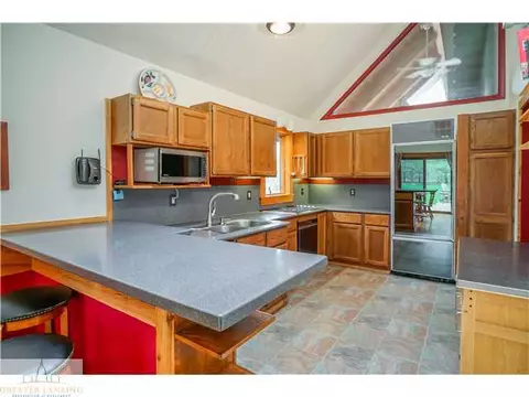 237 E Sherwood Rd, Williamston, MI 48895 photo 6