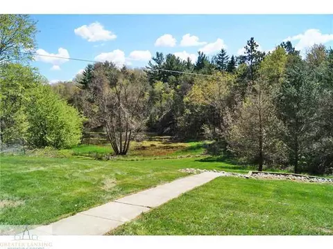 2798 Granger Rd, Lansing, MI 48917 photo 3