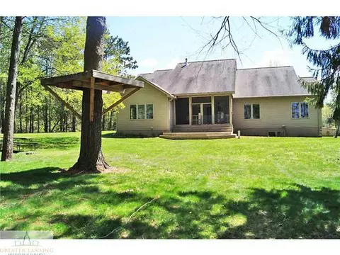 2798 Granger Rd, Lansing, MI 48917 photo 25