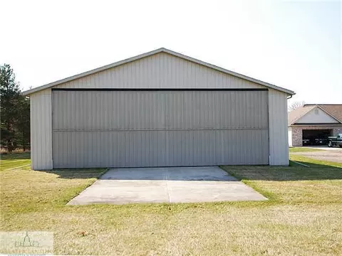12141 Chandler Rd, Bath, MI 48808 photo 3