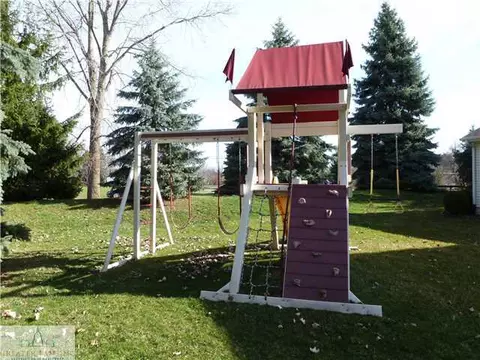 13010 Addington, Dewitt, MI 48820 photo 16