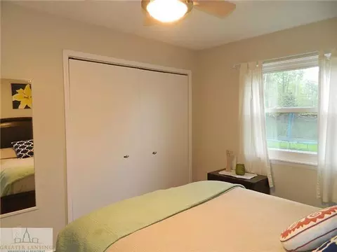 12685 Kruger Ln, Dewitt, MI 48820 photo 9