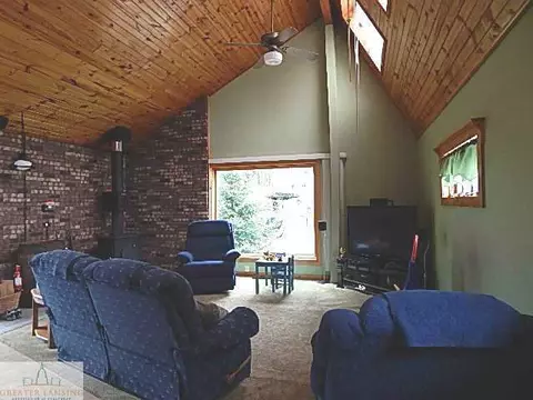 5833 Hilliard Rd, Lansing, MI 48911 photo 6