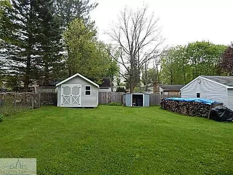 5833 Hilliard Rd, Lansing, MI 48911 photo 20
