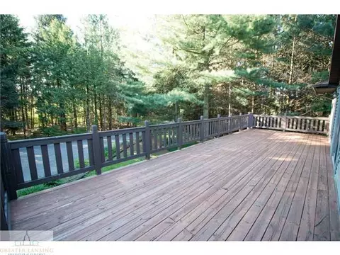 4752 Bunker Rd, Mason, MI 48854 photo 4