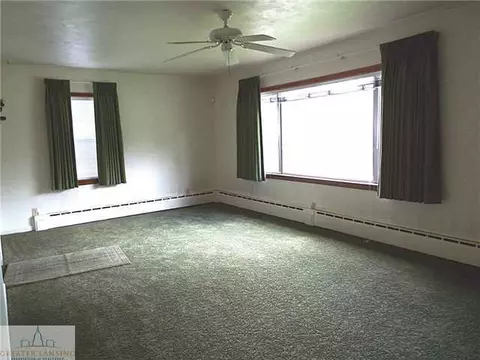 227 Harris St, Lansing, MI 48906 photo 5