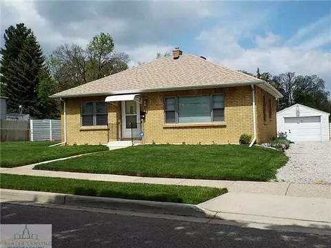 227 Harris St, Lansing, MI 48906 photo 2