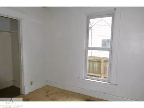 225 E Hazel St, Lansing, MI 48910 photo 6