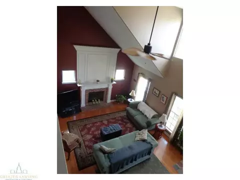 220 E Bailey Cir, Mason, MI 48854 photo 9