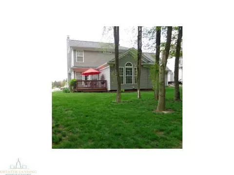 220 E Bailey Cir, Mason, MI 48854 photo 4