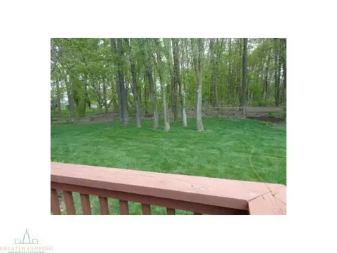 220 E Bailey Cir, Mason, MI 48854 photo 6