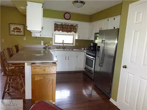 6800 Williams Rd, Lansing, MI 48911 photo 5
