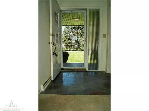 11864 E Andre Dr, Grand Ledge, MI 48837 photo 2