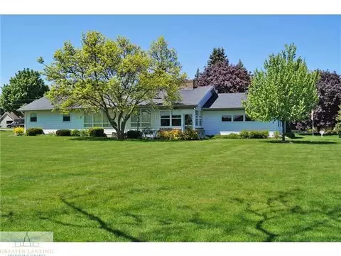 11864 E Andre Dr, Grand Ledge, MI 48837 photo 25