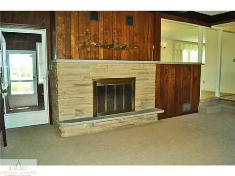 11864 E Andre Dr, Grand Ledge, MI 48837 photo 12